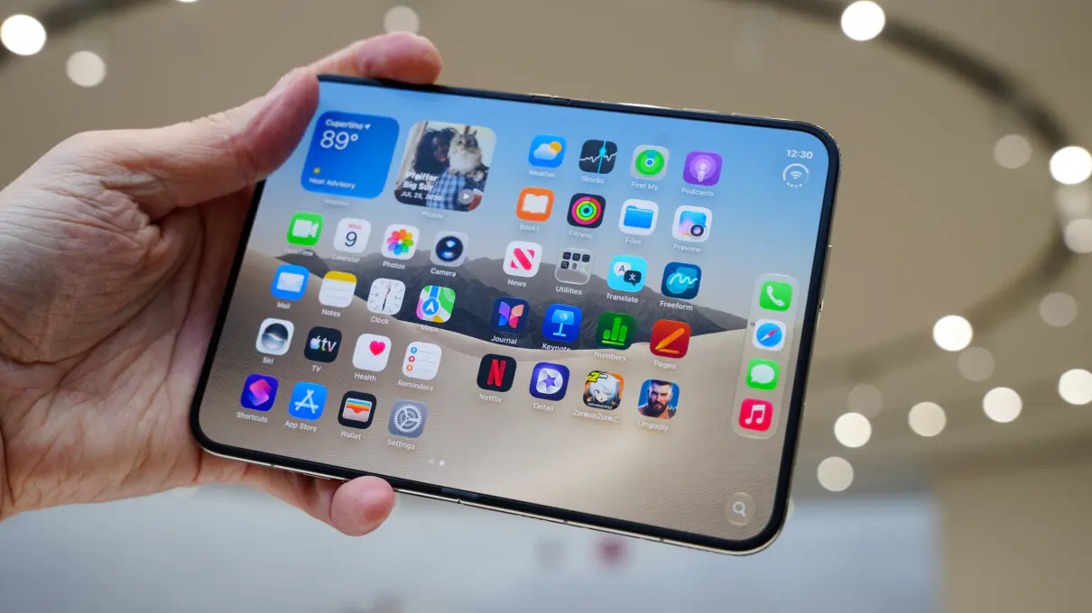 iPhone Duo: pirmieji atsiliepimai ar verta mokėti daugiau nei už Z Fold 8?